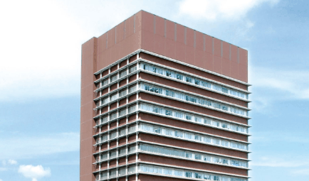 大学1号館 外観